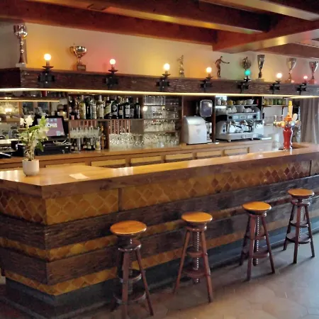 Le Relais Des Sites 2*