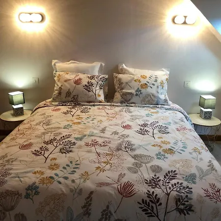 Le Relais Des Sites Hotell 2*